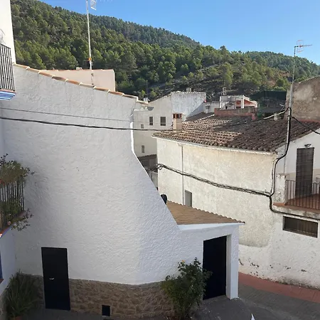 Casa La Chelva Летний дом Alcudia de Veo